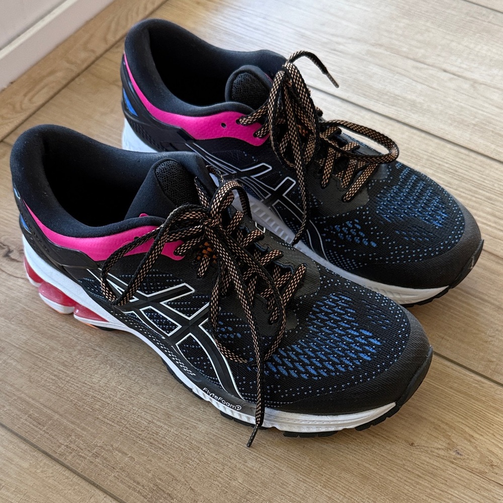 ASICS Gel Kayano Women's Black, Pink & Blue Athletic Running Shoes size 8